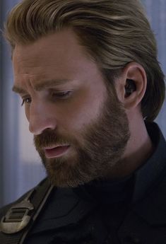 Chris Evan Hairstyles, Steve Rogers Haircut, Captain America Long Hair, Chris Evans Long Hair And Beard, Chris Evans Blonde, Steve Rogers Beard, Chris Evans Hair, Chris Evans Hairstyle, Chris Evans Long Hair