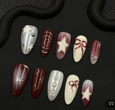 Nail Inspo Red And Black, Grunge Christmas Nails, Red Black Gold Nails, Alternative Christmas Nails, Red Cyberpunk Nails, Red White Black Nails, Dark Red Nails With Design Y2k, Red Alt Nails, Gothic Aura Nails