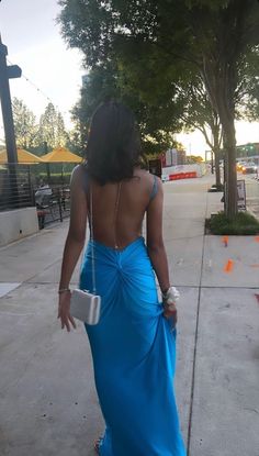 Prom Dress Inspiration Blue, Mermaid Dress Aesthetic, Blue Prom Dress Aesthetic, Prom Dress 2024, 2024 Prom Dresses, Poland Outfits, Prom Dress Inspiration Classy, Bright Blue Prom Dress, Backless Dress Aesthetic