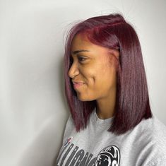 Burgundy Hair Dye, Burgandy Hair, Easy Curly Hair, Hair Color Burgundy, Dyed Natural Hair, Pretty Hair Color