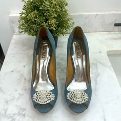 Your Something Blue! Perfect Weeding Shoes Or Bridal Shower Shoes. Bridal Shower Shoes, Shower Shoes, Badgley Mischka Shoes, Blue Heels, Something Blue, Badgley Mischka, Weeding, Shoes Women Heels, Bridal Shower