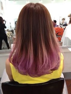 Pink Ombre Hair, Hair Color Pastel, Ombré Hair, Hair Color Purple, Colour Ideas, Trendy Hair Color, Balayage Brunette, Ombre Hair Color