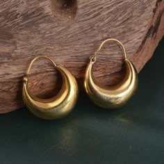 "Chunky Gold Hoop Earrings, Dome Earrings, Chunky Gold Hoop, Gold Brass Earrings, Hoops, Minimal Style, Everyday Hoop Earrings 5 stars is my shop's priority. So contact me before leaving any negative review. I am here only for my dear customers. it is poor Etsy manners to Leaving a negative review without conversation with your seller. If you are not satisfied with my jewelry, then please contact me, I will solve your problem. ❥ Please share your numbers (in personalization box ) as required for Dome Earrings, Chunky Gold Hoop Earrings, Brass Hoop Earrings, Chunky Hoop Earrings, Earrings Hoops, Chunky Earrings, Chunky Jewelry, Minimal Style, Gold Brass