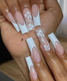 White Acrylic Nails Flower Design, White Flower Nail Designs Acrylic, Hibiscus Flower Nails Acrylic, French Tip Nails Square Long, Latina Nail Designs, Florida Nails, Classy Acrylic, Nagel Tips, White Acrylic Nails