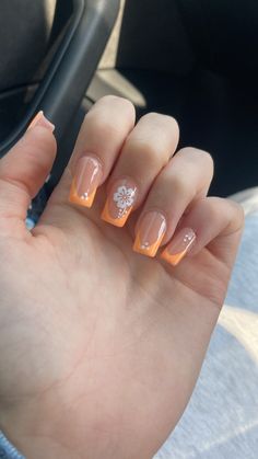 Middle Square Nails, Nail Inspo Trendy Summer, Nails Summer 2024 Square, Orange French Tip With Design, Orange Summer Nails Square, Hawaii Nails Orange, Summer Nail Orange, Nail Ideas Summer Square, Square French Tips With Design