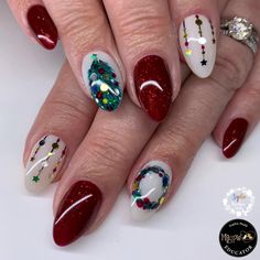 Yule Inspired Nails, Retro Christmas Nails, Winter Nail 2023, Nail 2023, Medium Nails, Christmas Gel Nails, Nails Winter, Seasonal Nails, Christmas Nail Art Designs