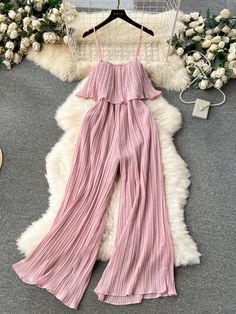 Elegant Pink Pleated Ruffle Strap Jumpsuit Holiday Style Summer, Straps Jumpsuit, Pleated Jumpsuit, Style Jumpsuit, Loose Jumpsuit, Jumpsuit Elegant, Solid Leggings, One Piece Outfit, Gala Dresses