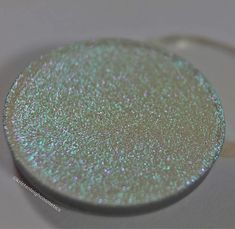 MERMAID FANTASIES - Duochrome Highlighter Optical Illusions, Unique Colors, Highlighter, Purple Color, True Colors, Paraben Free Products, Skin Tones, Mermaid