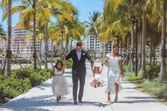 Wedding Day/ Miami Courthouse on Behance Family Walking, Courthouse Wedding Photos, Photography Couple, Couple Pose, Miami Wedding, Happy Family, International Travel