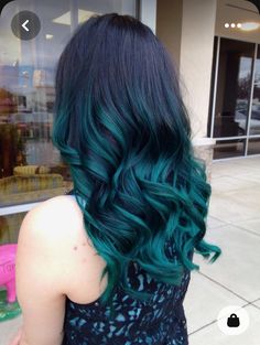 Black And Turquoise Hair, Black And Teal Hair, Aqua Hair Color, Blue And Black Braids, Black Braids Hairstyles, Wild Hair Color, Blue Ombre Hair