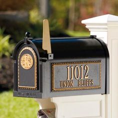 a mailbox with the number 1042 on it