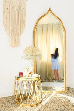 Arched rattan floor mirror from with girl holding cat surrounded by rattan and macramé home décor. Full Length Floor Mirror, Moroccan Floor, Rattan Mirror, Modern Chic, Floor Mirror, Home Décor, Modern Home, Timeless Beauty, Mirror Table