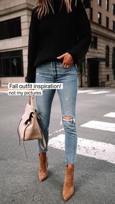 Cozy Sweaters Autumn, Look Legging, Mode Tips, Black Turtleneck Sweater, Fashion Jackson, Mode Casual, Looks Chic, Casual Winter Outfits, Outfit Inspo Fall