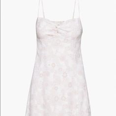 City Lights Aritzia Minidress In White/Birch Floral Print Nwt Bohemian Mini Dress, Sweetheart Neck Dresses, Grey Long Sleeve Dress, Linen Shift Dress, Light Dress, White Birch, Midi Slip Dress, Long Sleeve Shift Dress, 4 Dresses