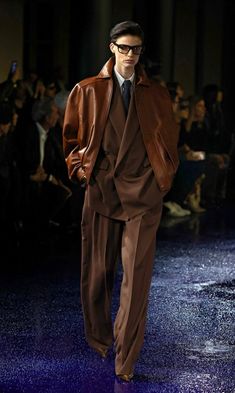 Ysl Street Style, Ysl Women, Masc Fashion, Classy Suits, Fall Outfits Men, Brown Suits, Woman Suit Fashion, Power Suit, The Saint