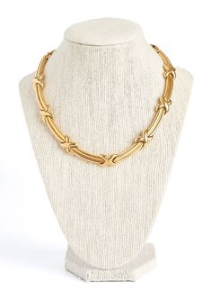 Vintage gold plated adjustable necklace, bars with X design, reminiscent of Paloma Picasso. Adjustable between 15-16.5 inches. 1.5 inch piece unhooks in the back via a push button clasp to adjust to a shorter necklace. Excellent Condition. - Designer: No Designer / Vintage - Color: Gold - Material: Metal - Closure: Push Button Clasp - Condition: Excellent Measurements: Adjustable Length: 15-16.5 inches Necklace Width: .5 inch All items are in good to excellent, pre-loved condition. If you have questions or would like to see more photos, send me a message. Your happiness, satisfaction, and confidence in the products are important to me. To see more luxury items, visit our website - ParallelLuxury.com Return to shop: https://www.etsy.com/shop/parallelluxury Gold Chain Link Necklace, Nautical Necklace, Unique Boots, X Design, Chunky Chain Necklaces, Monet Jewelry, Paloma Picasso, Designer Vintage, Rope Necklace