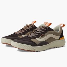 Ultrarange Exo Se (Brown/Multi) Athletic Shoes 7.5 Never Worn! Vans Ultrarange, Shoes Vans, Women's Vans, Womens Vans, Vans Shoes, Exo, Athletic Shoes, Multi Color, Size 7