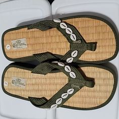 Nwot Olive Green Thong Sandals With Shells And Straw Footbed. New, Never Used. Shows Size Large Same As 10 All Sales Are Final. Brown Toe Post Beach Slippers, Comfortable Brown Flip Flops For Beach, Green Round Toe Flip Flops For The Beach, Casual Toe Post Sandals In Natural Color, Adjustable Brown Flip Flops For Beach, Casual Adjustable Toe Post Slippers, Adjustable Toe Post Casual Slippers, Casual Natural Toe Post Sandals, Casual Adjustable Beige Flip Flops