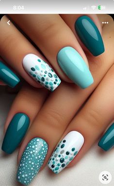 Teal Nail Designs, Teal Nails, Pretty Nail Art Designs, Dots Nails, Chic Nails, Nail Designs Summer, Green Nails