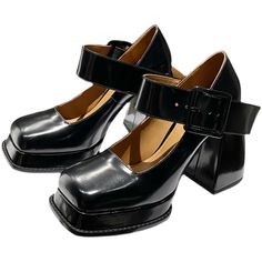 Black Mary Jane Heels, Mary Jane Shoes Heels, Cottagecore Outfits, Mary Jane Heels, Boots And Sneakers, Black Square, Retro Chic, Heel Type, Strap Dress