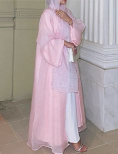 Pink Abaya, Event Dresses Classy, Modest Luxury, Abaya Modest, Pink Hijab, Fav Outfit, Abaya Collection, Abaya Outfit