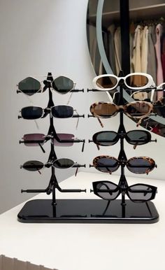 This sunglasses holder can hold 10 pairs of glasses neatly, convenient to store eyeglasses and avoid clutter. Perfectly display your glasses and allows for a quick pick for just the right sunglasses to match your mood, save time as well. Minimal Dressing Table, Sunglasses Display Diy, Diy Sunglasses Holder, Sunglasses Storage Diy, Sunglasses Rack, Diy Sunglasses, Closet Build, Dresser Bedroom