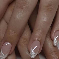 Oyster Tip Nails, Holographic Wedding Nails, Gel X Bridal Nails, Almond Pearl French Tip Nails, Oyster French Tip Nails, Frosty Pearl Nails, Oyster Pearl Nails, Cute Nails For Wedding, Banquet Nails Ideas