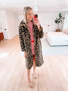 Obsessed with this faux fur coat from Abercrombie!
​
​Winter outfit / winter coat / leopard print coat / tweed set / houndstooth set / Abercrombie try on / classic style 
​
​#LTKShoeCrush #LTKFindsUnder100 #LTKSeasonal