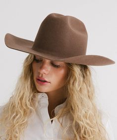 From coffee dates to country music festivals, the Teddy Cattleman Hat has you covered. With a true cattleman crown + wide western brim, this classic cowgirl hat is sure to stand out in a crowd. May we suggest taking Teddy up a notch? Shop Western bands + your favorite hat trims to make the look your own! Bands pictured are sold separately HERE! Cattleman Hat, Men Hats Styles, Classic Cowgirl, Country Music Festival, Rancher Hat, Western Hat, Coffee Dates, Travel Hat, Band Pictures