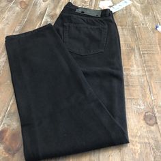 Off White Slim Jeans Black White Size 30 in Black. Jeans Black, Slim Jeans, Grey Jean, Black Jeans, Mens Accessories, Shoe Accessories, Black White, Off White, Mens Outfits