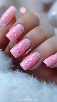 Embrace a softer side of the holidays with 35+ Pink Christmas nail designs. These designs feature everything from blush pinks to bold fuchsias, all decorated with holiday sparkle and whimsical winter motifs. Ideal for adding a playful yet elegant touch to your festive attire. #PinkChristmasNails #SoftHoliday #FestiveFlair