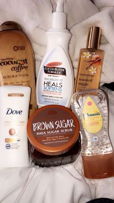 February Nails, Body Hygiene, Hygiene Care, Shower Skin Care, Body Smells, Pretty Skin Care, Bath And Body Care