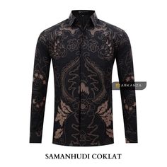 Our batik shirt is made by using premium cotton twill fabric. Original soft cotton and high-quality print make users fall in love with it over and over again. This handmade stylish t-shirt is a perfect gift for friends, brothers, sports lovers, boxers, gym trainers, etc. 🔥Arkanza Slimfit Batik🔥 ✔Premium Batik ✔Printed Batik ✔Primisima Cotton Material ✔Ero Golden Furing Already Layered ✔Neat, Durable & Strong Boutique Stitching ✔Cool & Comfortable to Wear ✔Order now before it's sold out 👕Size Chart👕 📏S = Bust 100; Shirt Length 70 📏M = Bust 104; Shirt Length 71 📏L = Bust 108; Shirt Length 72 📏XL = Bust 112; Shirt Length 73 📏XXL = Bust 116; Shirt Length 74 💚 Thanks for Your Cooperation 💚 Have a Pleasant Shopping Experience. oooooo Elegant Cotton Tops With Printed Motifs, Elegant Patterned Cotton Shirt, Black Long Sleeve Shirt With Batik Print, Black Long Sleeve Batik Print Shirt, Casual Black Shirt With Batik Print, Traditional Black Cotton Shirt, Traditional Cotton Shirt With Motif, Traditional Fitted Printed Shirt, Black Cotton Tops With Motif