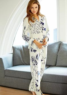 Natalya Silk Pajamas - Women's Sleepwear, 100 pct Silk Pajamas | Julianna Rae Pale Women, Pijamas Women, Luxury Pajamas, Silk Pajamas Women, Pyjamas Womens, Silk Stockings, Women's Sleepwear, Silk Lingerie, Luxury Silk