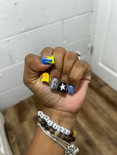 Funky Short Nails Art Designs, Artsy Nails Designs, Dope Nail Designs Short, Short Nails Black Women, Nail Designs Short, Nail Cam, Artsy Nails, Mens Nails, Punk Nails