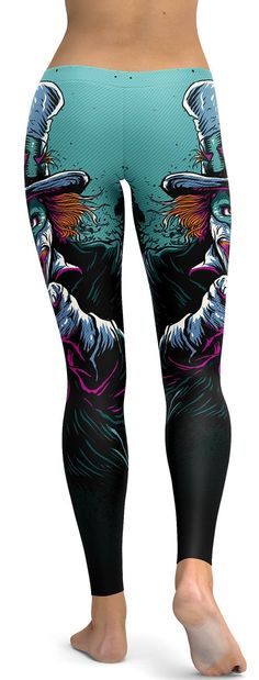 Soft and comfy, the Evil Clown Leggings will not only have you looking unique, but you will be feeling amazing all day long too. While this sporty leg fashion piece is ideal for the gym or any workout activities, their trendy evil clown print makes it easy to style them for a casual edgy look that can be worn anytime and anywhere. Opt for a white sweatshirt and sneakers, or combine them with a black crop top and flat sandals or slides for a casual spring daytime outfit. Black Graphic Print Yoga Activewear, Athleisure Pants With Graphic Print For Sports, Athleisure Sports Pants With Graphic Print, Casual Edgy, Evil Clowns, Squat Proof, Edgy Look, Social Media Influencer, Black Crop Tops