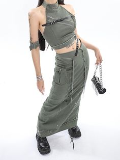 SIZE Trouser length waistline Hip circumference Thigh circumference S 98 66 78 * M 99 68 82 * L 100 70 86 * Size: S M LColor classification: green long dressYear Season: Fall 2023Skirt length: Long skirtMaterial composition: 100% of other materials Green Cotton Skirt With Pockets, Green Cargo Skirt With Pockets, Green Utility Skirt For Summer, Green Utility Skirt For Spring, Green Utility Cargo Skirt With Pockets, Green Utility Mini Skirt, High Waist Fitted Khaki Cargo Skirt, Fitted High Waist Khaki Cargo Skirt, High Waist Green Cotton Cargo Skirt