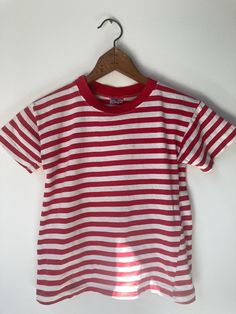 True vintage Kids 1980's single stitched striped T-shirt. Perfectly perfect. PTP 14.5", Length 17.5", Sleeve 4" No refunds, returns, or exchanges. you have options in shipping. We will only ship to North America with tracking. Aesthetic Striped Shirt, 80's Clothes, 80s Tops, 1980 Clothes, 1980s Kids, 80s Outfit, Vintage Kids, Striped T Shirt, 80s Fashion