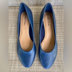 New Without Tags - Comfortview Vida Blue Pumps, Size 9-1/2m, 1-1/2” Heels, Cushion Insoles. Excellent New Condition, Smoke Free. Blue Slip-on Heels For Work, Blue Synthetic Low Heels, Blue Synthetic Heels With Cushioned Footbed, Blue Cushioned Synthetic Heels, Blue Cushioned Slip-on Heels, Blue Slip-on Heels, Casual Blue Almond Toe Heels, Vida Blue, Blue Pumps