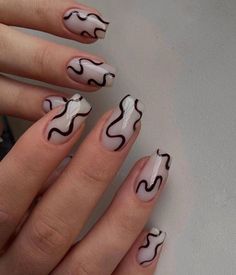 Ongles Beiges, Line Nail Art, Lines On Nails, Work Nails, Casual Nails, Minimalist Nails, Fire Nails, Funky Nails