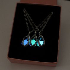 Luminous Jewelry For Valentine's Day Gift, Luminous Silver Jewelry For Party, Valentine's Day Luminous Jewelry Gift, Personalized Alloy Jewelry For Gift, Personalized Alloy Jewelry As Gift, Luminous Pendant Necklace For Gift, Luminous Pendant Jewelry For Gifts, Luminous Pendant Jewelry Gift, Glowing Crystal Necklace