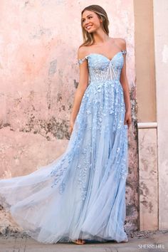 Sherri Hill 54938 Ivory 4 Spring 2022 Light Blue Prom Dress Long, Prom Dresses Long Blue, Sherri Hill Dress, Light Blue Prom Dress, Sherri Hill Prom, Sherri Hill Prom Dresses, Prom Dress Stores, Short Gowns, Womens Prom Dresses