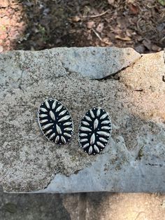 Faux silver post back concho earrings Measure approximately 2" long Chic Shack, Concho Earrings, Silversmithing Jewelry, Christmas Guide, Western Style Outfits, Western Jewelry, Cowgirl Style, Accessories Jewelry Earrings, Jewelry Inspo