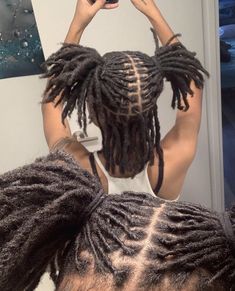 Unique Locs Styles, Small Loc Parts, Loc Parts, Dreads Short Hair, Small Locs, Natural Dreads, Loc Hairstyles, Y2k Hairstyles, Beautiful Dreadlocks