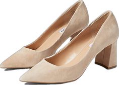 Suede Shoes Women, Look Chic, Women's Pumps, Steve Madden, Women's Shoes, Camel, Every Day, Shoes Heels, Pumps