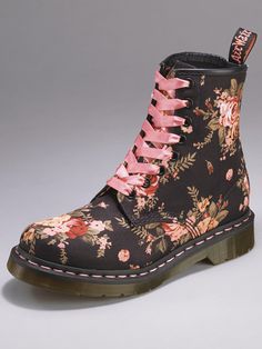 Doc Martens - a little 90s flashback. I think I'd wear them. :) Baby Brands, Flower Boots, Kids Clothes Sale, Floral Boots, Brands Fashion, Victorian Flowers, Dr Martens Black