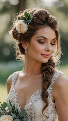 Discover stunning bridal floral bun hairstyles for weddings in this comprehensive blog post From elegant ponytails to low buns and fancy ponytails we cover it all Whether you prefer an open hair look a side-swept style or a high ponytail we have the perfect hairstyle for your special day Learn how to incorporate side bands and elegant hair accessories to complete your bridal look