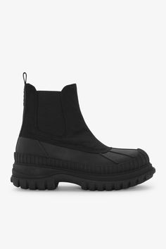 These Black Outdoor Chelsea Boots feature a water-repellent surface, an injected GANNI logo on the back nylon webbing, a wavy structured outsole design and a pull tab. GANNI Black Outdoor Chelsea Boots | Women's Size 7/Rubber Chelsea Boots Women, Black Chelsea Boots, Kinds Of Shoes, Chelsea Boot, Side Panels, Pull Tab, Black Ankle Boots, Shoe Sale, Lanvin