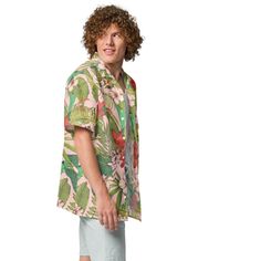 Add a little Aloha to your summer style with this Men's Button-Up Hawaiian Shirt. Made from a combination of recycled and traditional polyester, this shirt is both stylish and eco-friendly. The featherlight, moisture-wicking material will keep you cool and comfortable even on the hottest island days. Don't miss out on this must-have shirt for your beach, cruise and resort adventures.• Fabric weight: 2.95 oz• Breathable and moisture-wicking material• Regular fit• UPF50+ protection Size guide CHES Swim Capris, Swim Leggings, Vintage Tropical, Beach Cruise, Perfect Leggings, Long Sleeve Swimsuit, Hawaiian Beach, Hawaiian Beaches, Matching Swimwear