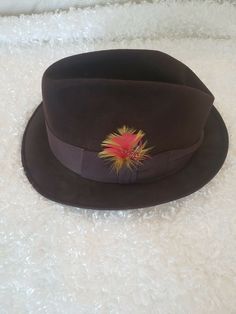 VINTAGE STETSON FEDORA HAT BROWN Size Large. Condition is "Pre-owned". Shipped with USPS Priority Mail. Brown Flat Bill Felt Hat For Kentucky Derby, Brown Felt Flat Bill Hat For Kentucky Derby, Vintage Fitted Top Hat With Flat Bill, Vintage Brown Cloche Hat With Flat Brim, Vintage Brown Flat Bill Felt Hat, Brown Vintage Cloche Hat With Flat Brim, Vintage Brown Felt Hat With Flat Bill, Vintage Brown Top Hat With Flat Bill, Fitted Vintage Brown Fedora